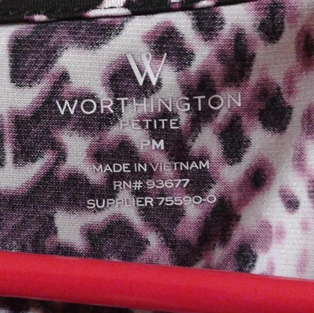 Worthington Women Petite P/m Purple Work Blouse Short Sleeve Business Apparel - Picture 5 of 5